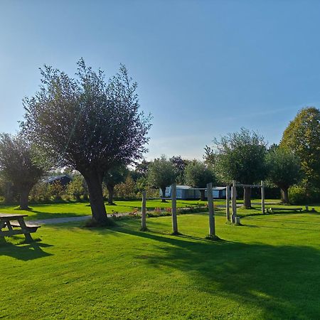 Hoeve De Mertel Biezenmortel Eksteriør bilde